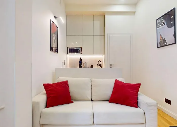 Daire Lumiere Center Hoza Varşova