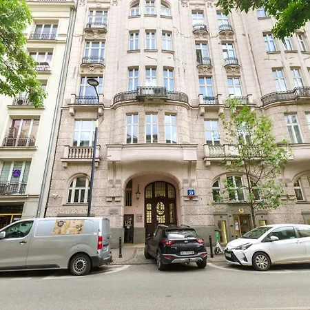 Lumiere Center Hoza Varsó