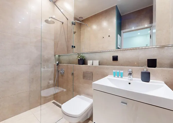 Apartment Lumiere Center Hoza Warsaw